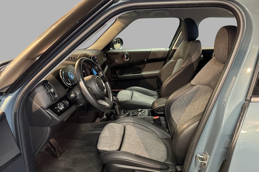 Bilde 5 av MINI Countryman Cooper SE ALL4 ALL4, Panorama, Rattvarme, Ryggekamera