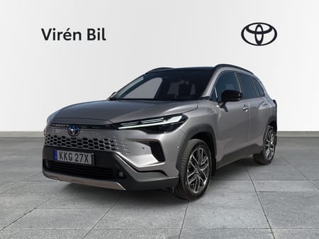 Toyota Corolla Cross Hybrid AWD-i Executive Panorama Skinn (V-Hjul)