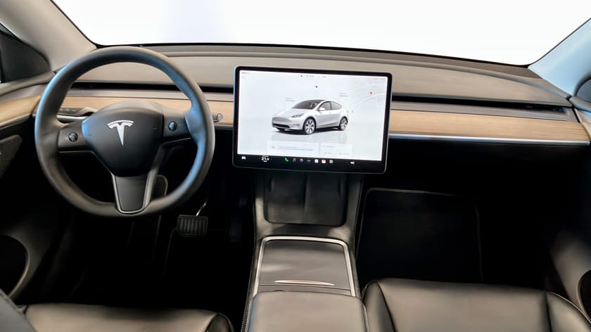 Bild 4 av Tesla Model Y Standard Range RWD RWD, 299hk, |DRAG|BACKK|NAVI|