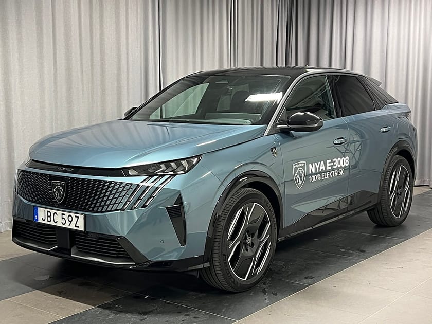 Bild 2 av Peugeot E-3008 GT Dragkrok Vinterhjul Demobil