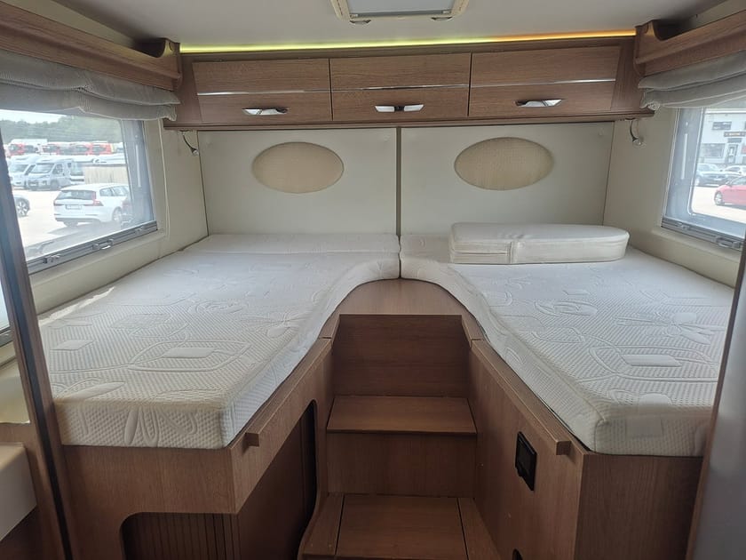 Bild 5 av McLouis Campervan Fiat MC MC4 73G 2,3D 150HK Husbil