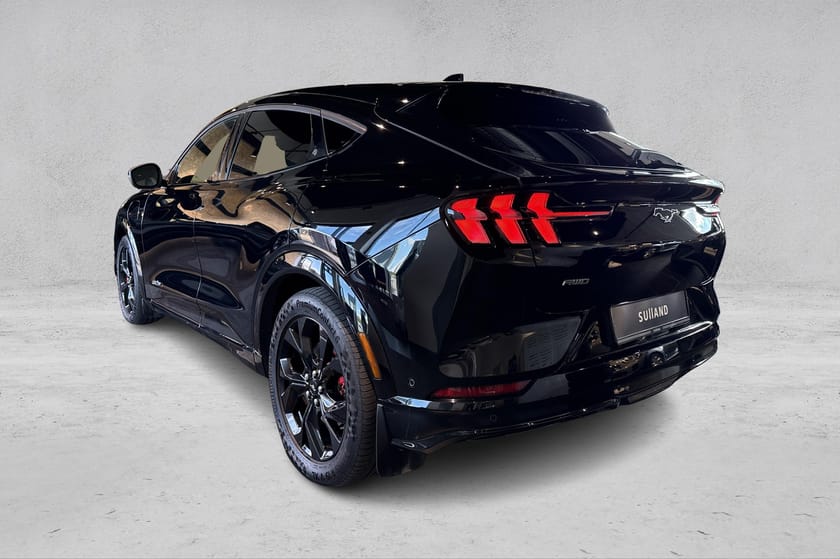 Bilde 3 av Ford Mustang Mach-E Long Range AWD LR | | Tekno+ | Pano | B&O | 360 | Hengerfeste