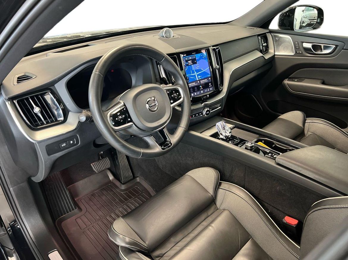 Volvo XC60 2025 - miniatyr 9