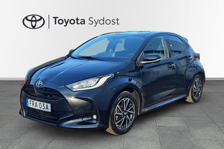 Toyota Yaris Hybrid – Active Plus Nyckelfri start Backkamera Rattvärme LED strålkastare