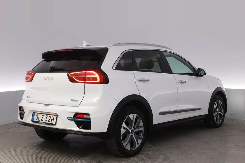 Bild 5 av Kia e-Niro 64 kWh Advance plus Tech Taklucka Läder JBL