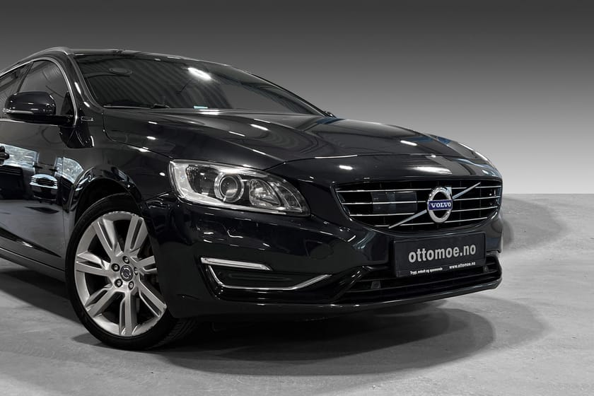Bilde 2 av Volvo V60 D6 AWD Summum | ACC | KROK | BLIS | KAMERA