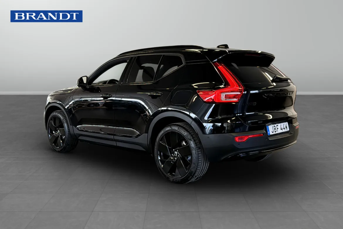 Volvo EX40 Twin Motor Performance