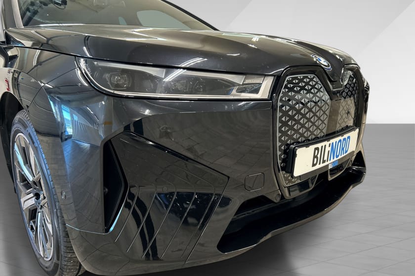 Bilde 2 av BMW iX xDrive50 Fully Charged LOADED!
