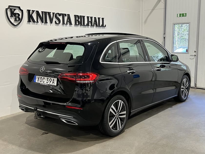 Bild 4 av Mercedes-Benz B 200 d 8G-DCT SE Edition Pano Värmare Drag 150hk