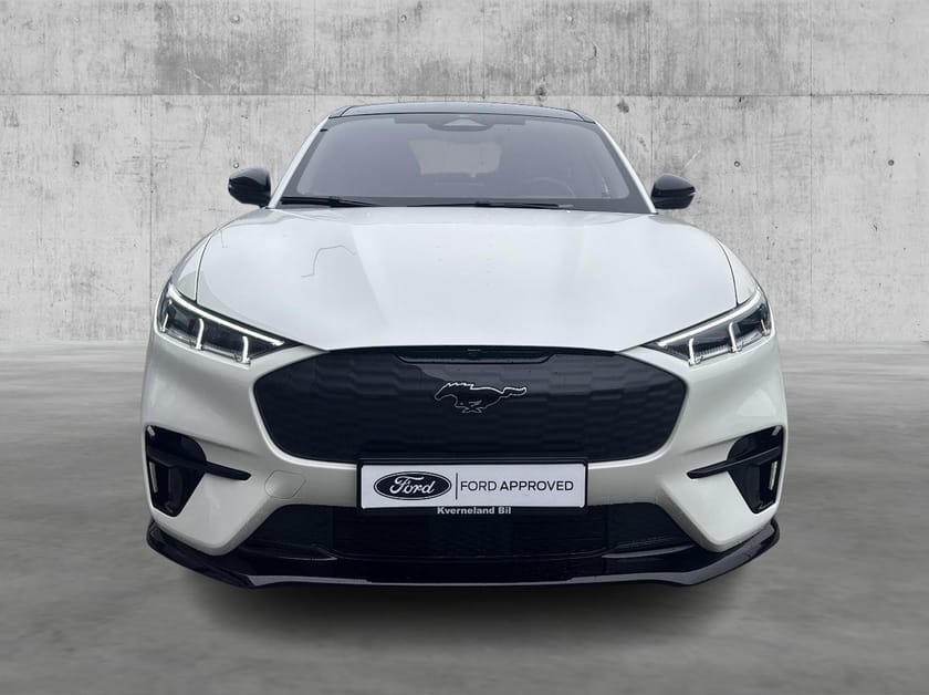 Bilde 2 av Ford Mustang Mach-E GT DITEC CERAMISK COATING,SERVICEAVTALE,PANORAMATAK++