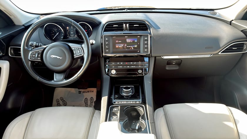 Bild 4 av Jaguar F-Pace 20d AWD Prestige