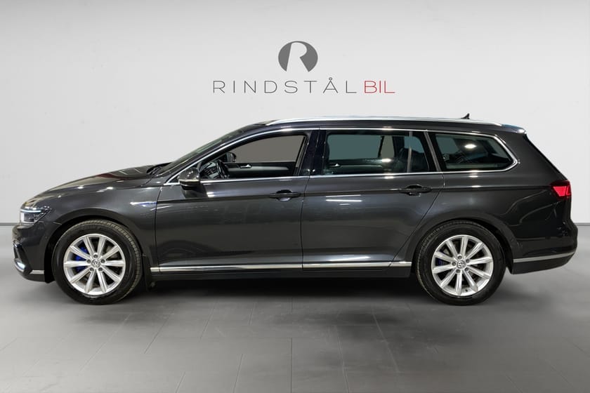 Bild 4 av Volkswagen Passat Sportscombi GTE SC 218 HK DSG DRAG B-VÄRM NAVI B-KAMERA CARPLAY