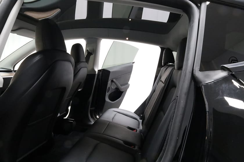 Bild 5 av Tesla Model Y Long Range AWD / 1 ägare / Leasebar / Dragkrok