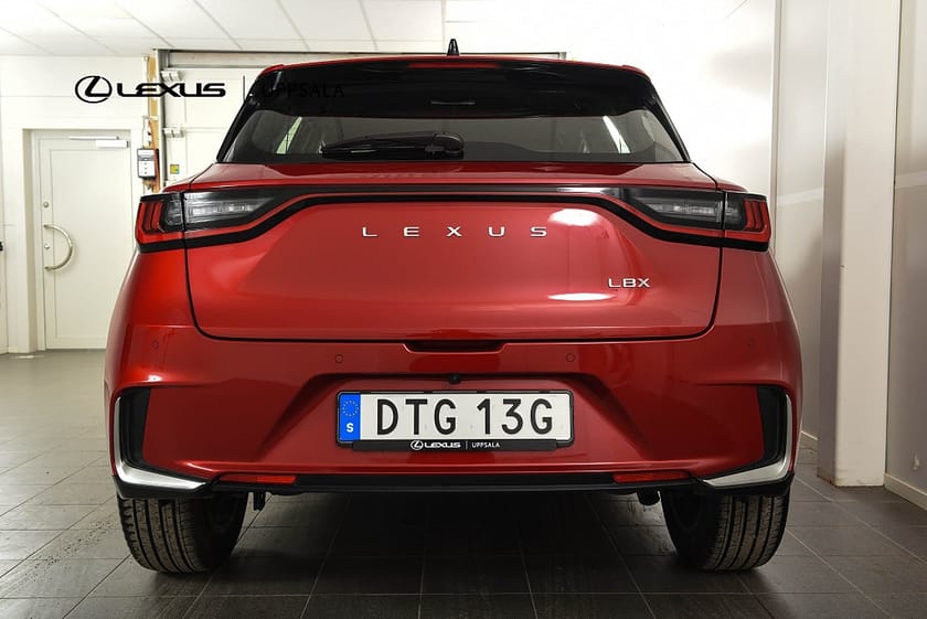 Bild 5 av Lexus LBX 1.5 Elegant Premium FWD