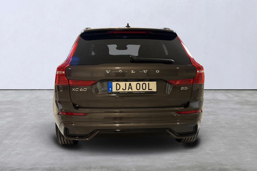 Bild 5 av Volvo XC60 B5 AWD Bensin Plus Dark