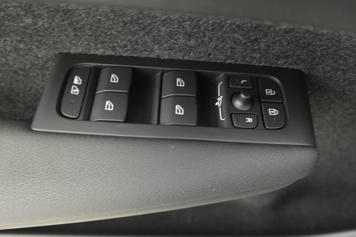 Volvo EX40 2026 - miniatyr 10