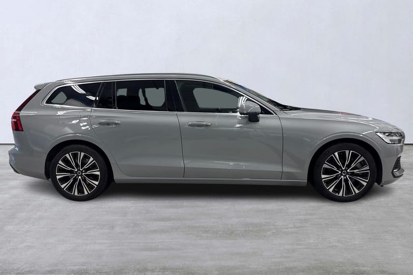 Bild 3 av Volvo V60 Recharge T6 II Core Edition