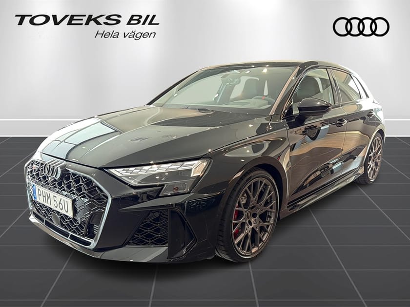 Bild 1 av Audi RS3 Sportback 400 hk Quattro Grym utrustning RS-skalstol