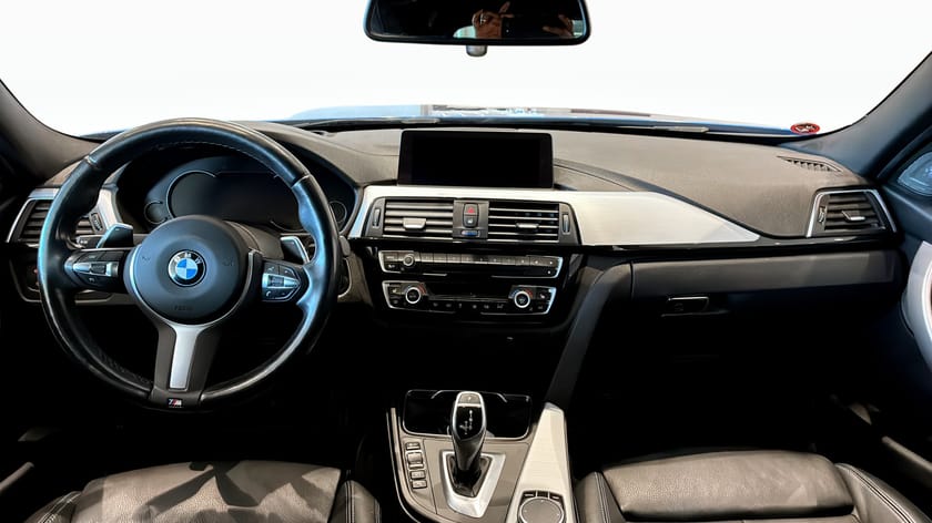 Bild 4 av BMW 320d xDrive Touring M sport, Head-up, Rattvärme, H/K