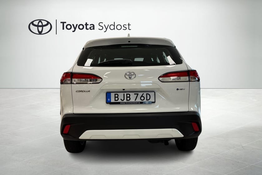Bild 4 av Toyota Corolla Cross Hybrid 1,8 Active Plus, Drag