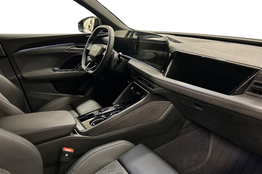 Bild 5 av Audi Q5 Quattro/Värmare/Drag/360 kamera/S-line