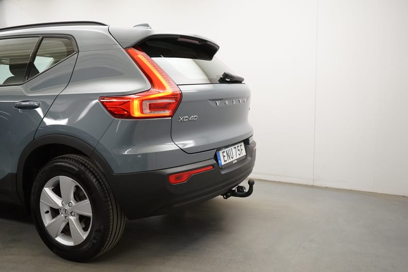 Bild 3 av Volvo XC40 T2 FWD Momentum Core, Dragkrok