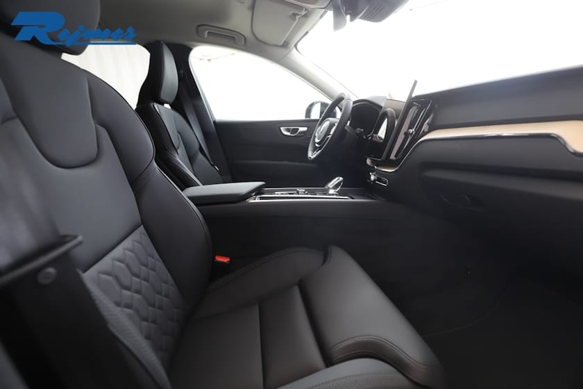 Bild 4 av Volvo XC60 T6 Plus Dark Nordic Edition