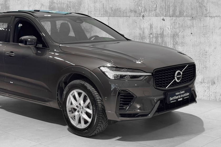 Bilde 2 av Volvo XC60 Recharge T8 456hk Plus Dark KROK|PANO|H&K|360