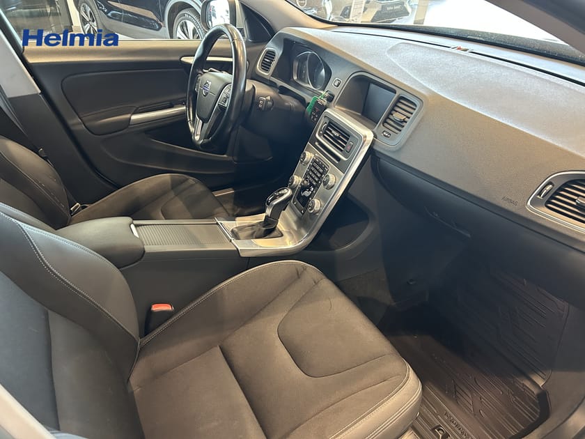 Bild 4 av Volvo V60 D4 AWD Momentum Business E