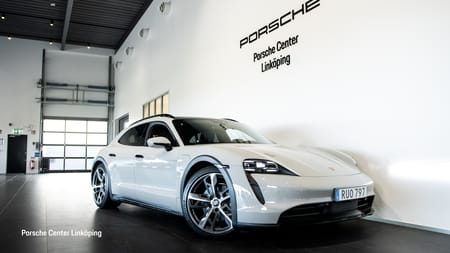 Porsche Taycan 4 Cross Turismo