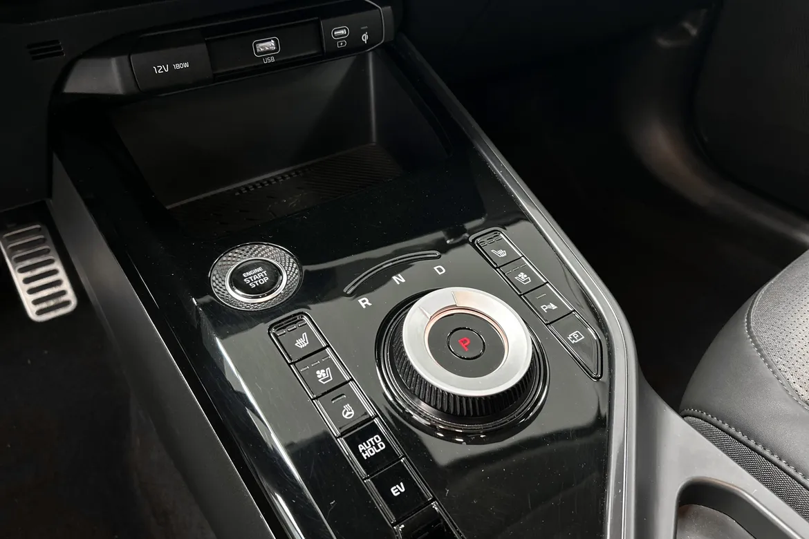 picture of a car