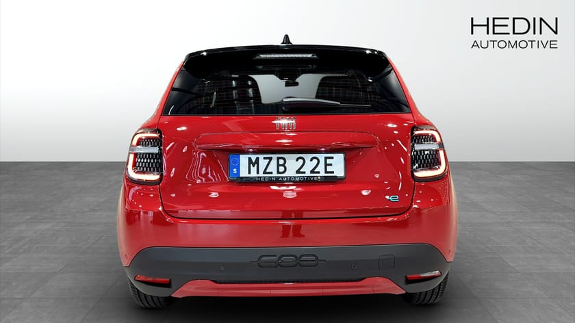 Bild 4 av Fiat 600e BEV RED 156 HK FWD