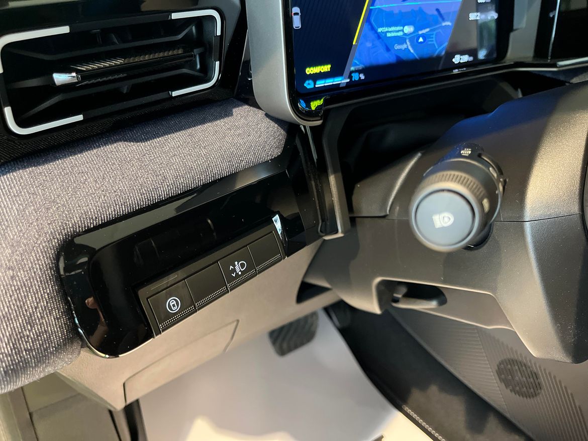 Renault 5 E-Tech 2025 - miniatyr 12