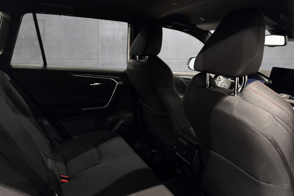 Toyota RAV4 Plug-in Hybrid E-CVT, 306hk, 2023