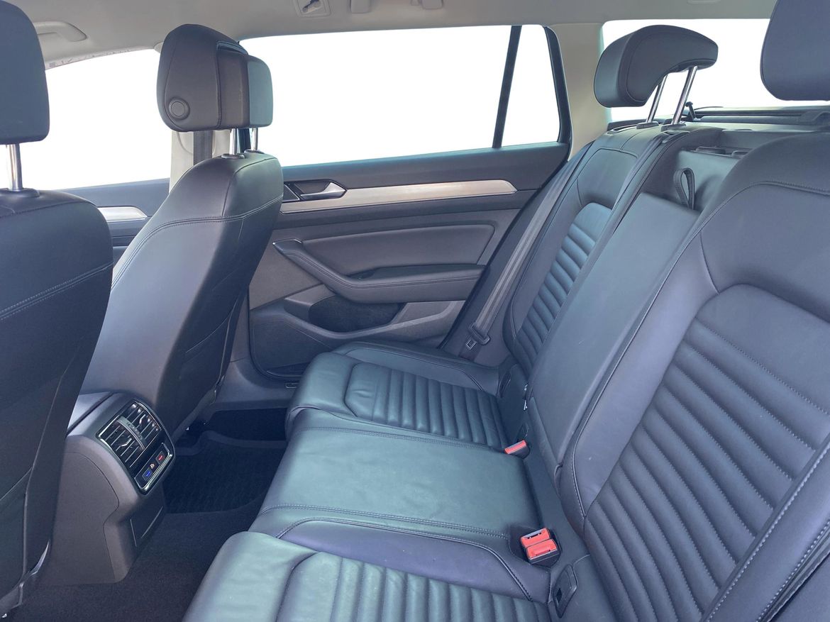 Volkswagen Passat 2019 - miniatyr 7