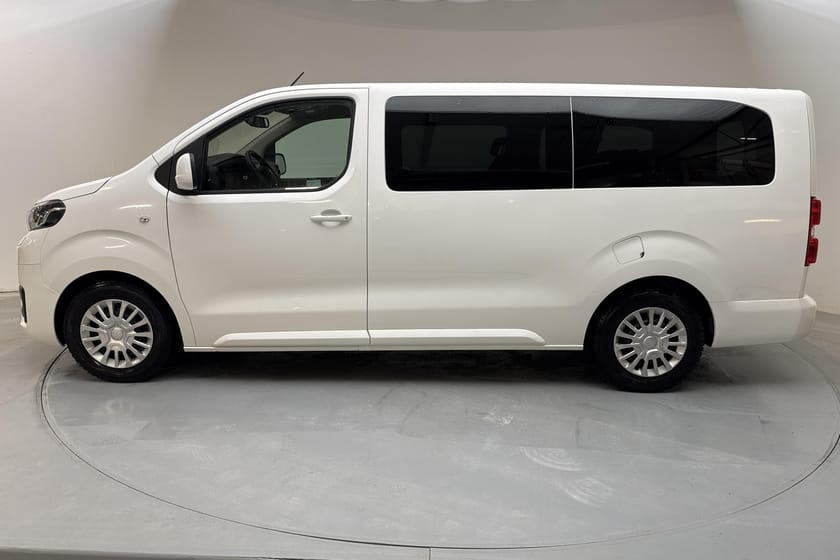 Bild 2 av Toyota Proace Verso 1.5D (120hk)