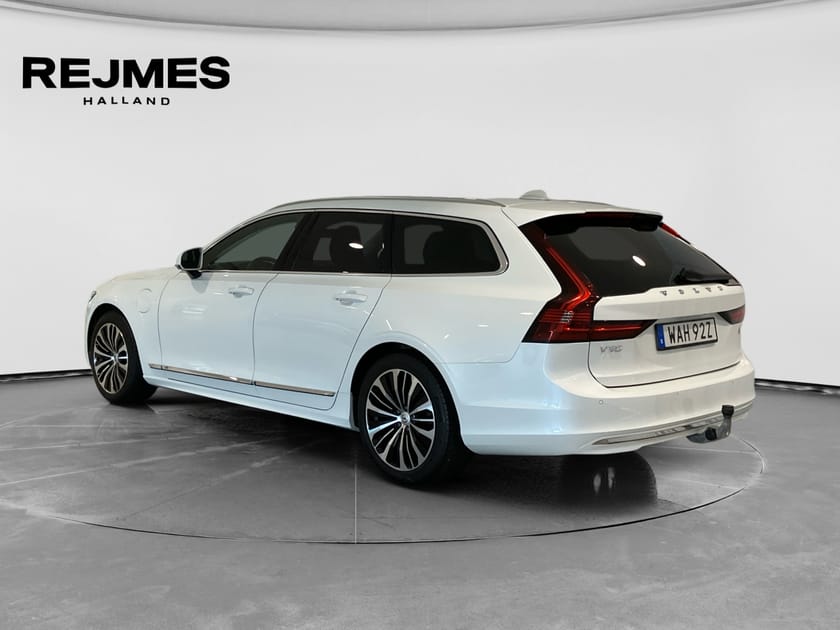 Bild 2 av Volvo V90 Recharge T6 Core Edition
