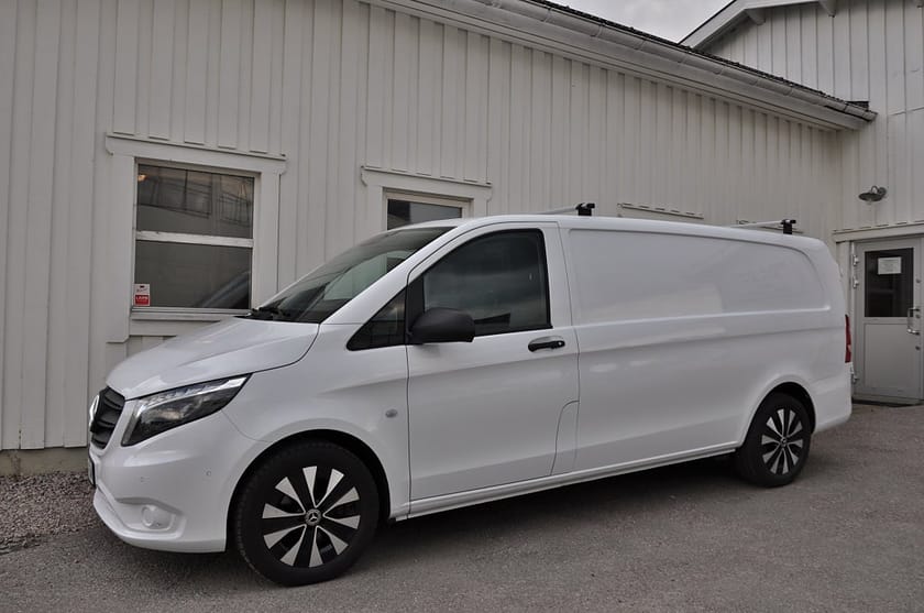 Bild 2 av Mercedes-Benz Vito 119 CDI 2.8t Nav Värmare Drag Läder Lång Inredning