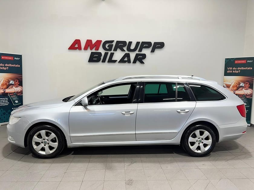Bild 4 av Škoda Superb Kombi Skoda 2.0 TDI 4x4 Elegance Euro 5 Ny besiktigad!