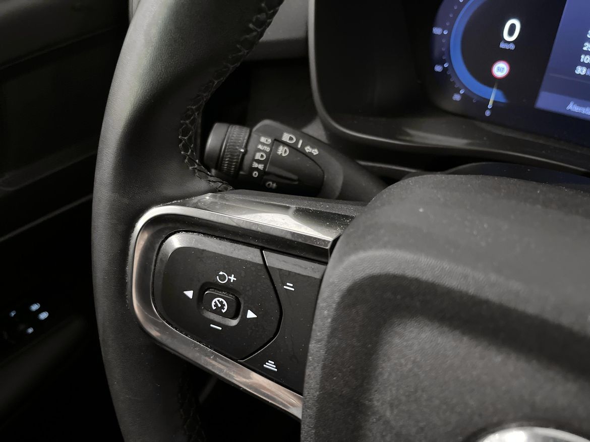 Volvo XC40 2023 - miniatyr 17