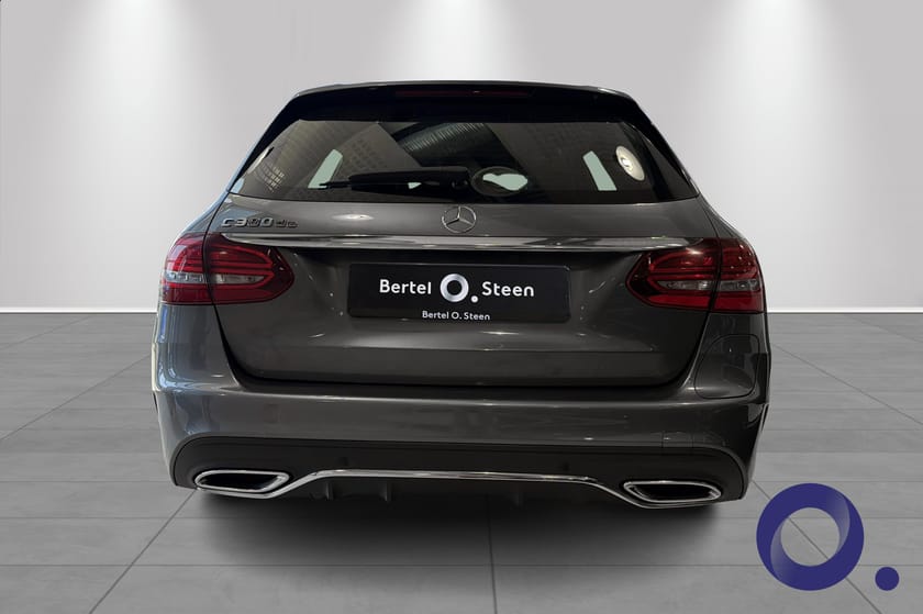 Bilde 4 av Mercedes-Benz C 300 T de / AMG pakke / LAV KM / Hengerfeste/