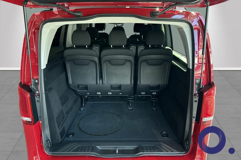 Bilde 5 av Mercedes-Benz Vito Tourer 119 CDI 4x4 3.2t 4MATIC A3 || Webasto || LED || Distronic