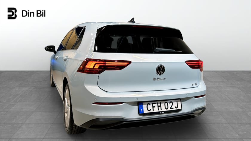 Bild 3 av Volkswagen Golf Life eTSI150 DSG Edition/P-värmare/Komfort