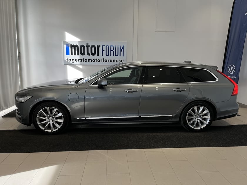 Bild 2 av Volvo V90 Recharge T8 AWD Inscription Pano, drag, v-hjul, vä