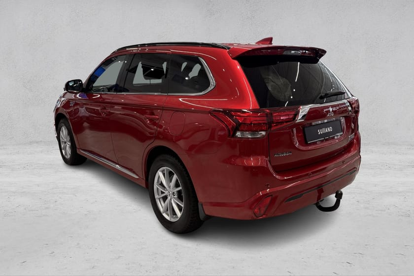 Bilde 3 av Mitsubishi Outlander PHEV S-Edition |AWD|Skinn|360Kam|Rockford|Hengerfeste++