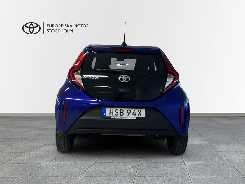Bild 4 av Toyota Aygo X 1,0 S-CVT / PLAY / V-HJUL / Garanti