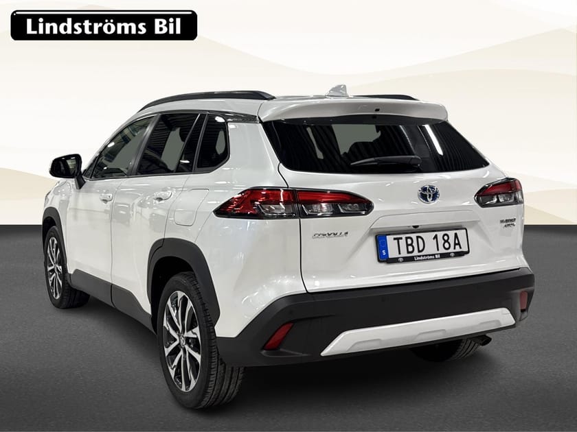 Bild 4 av Toyota Corolla Cross Hybrid AWD-i 2,0 Executive Panorama Skinn V-Hjul