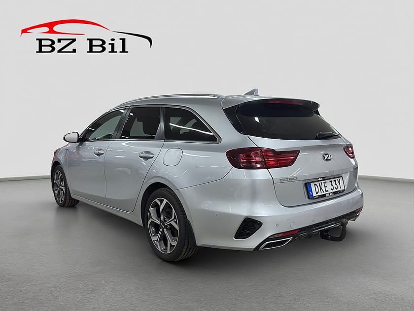 Bild 3 av Kia Ceed Sportswagon Plug-in Hybrid Advance Plus 2 Moms Pano Drag Kamera