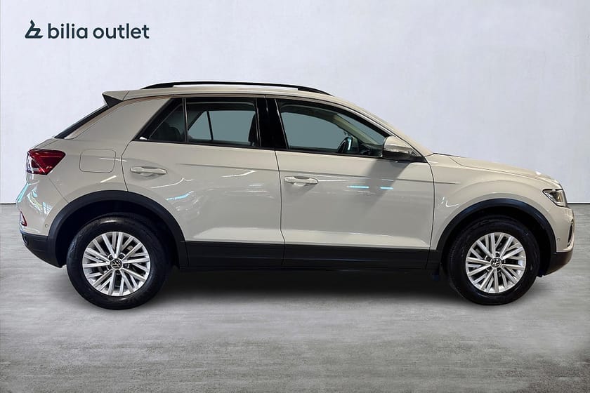 Bild 5 av Volkswagen T-Roc 1.5 TSI Base / Adaptiv Farthållare / CarPlay / LED