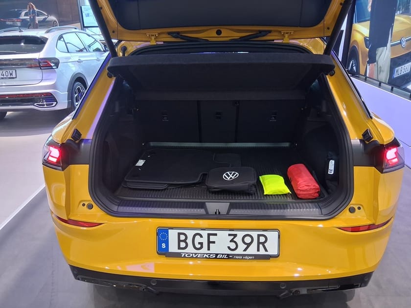 Bild 5 av Volkswagen T-Roc R-LINE  1.5 ETSI 150 HK DSG7